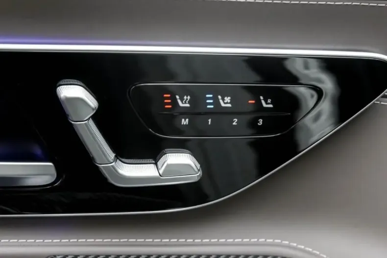 Mercedes-Benz AMG GT din 2024 cu 9.409 km - oferta MER157154 - foto 13