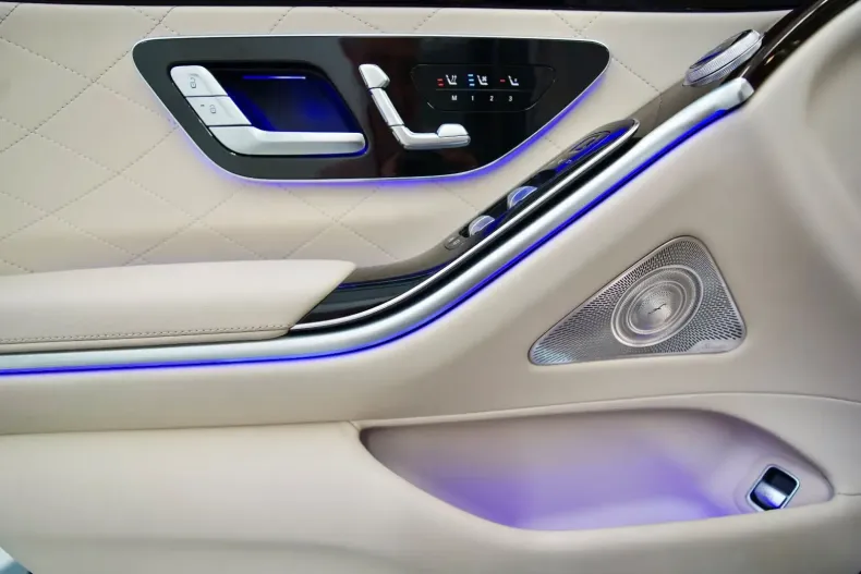 Mercedes-Benz S 580 din 2025 cu 27.900 km - oferta MER157157 - foto 26