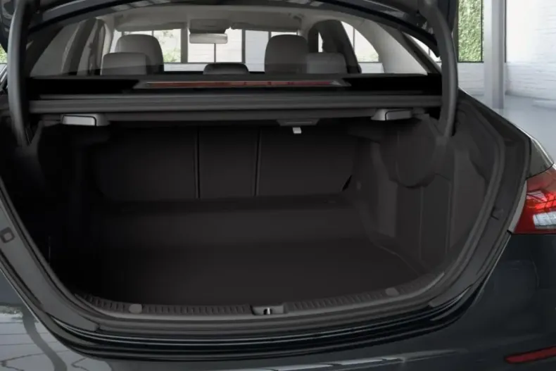 Mercedes-Benz E 220 din 2022 cu 42.483 km - oferta MER157164 - foto 10