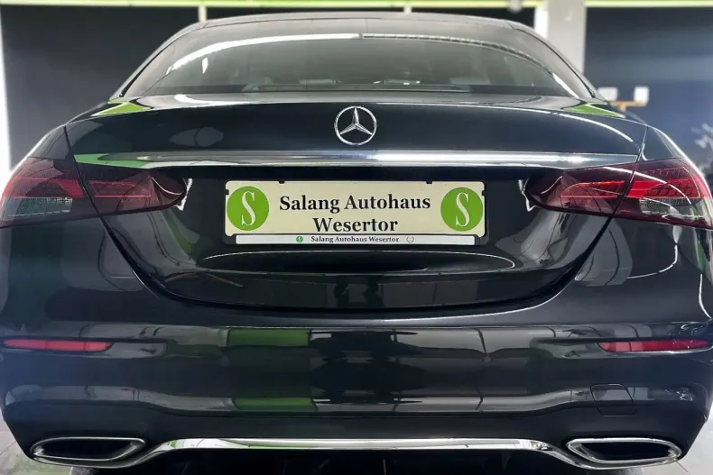 Mercedes-Benz E 220 din 2020 cu 69.000 km - oferta MER157165 - foto 3