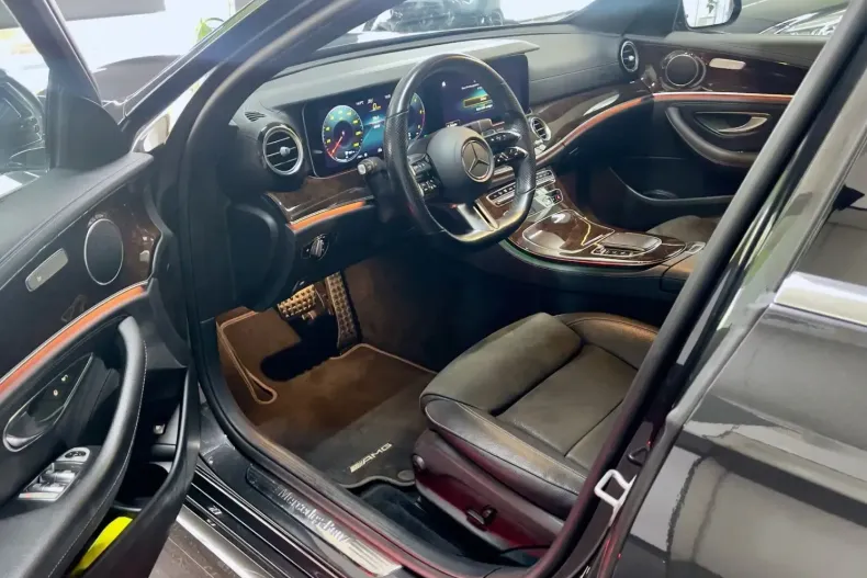 Mercedes-Benz E 220 din 2020 cu 69.000 km - oferta MER157165 - foto 11