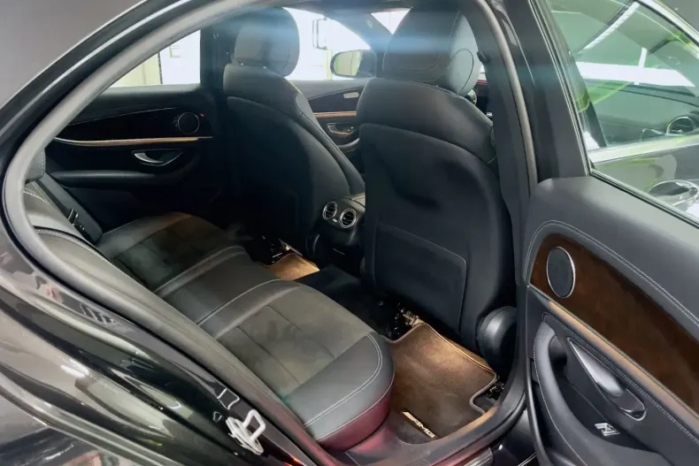 Mercedes-Benz E 220 din 2020 cu 69.000 km - oferta MER157165 - foto 15