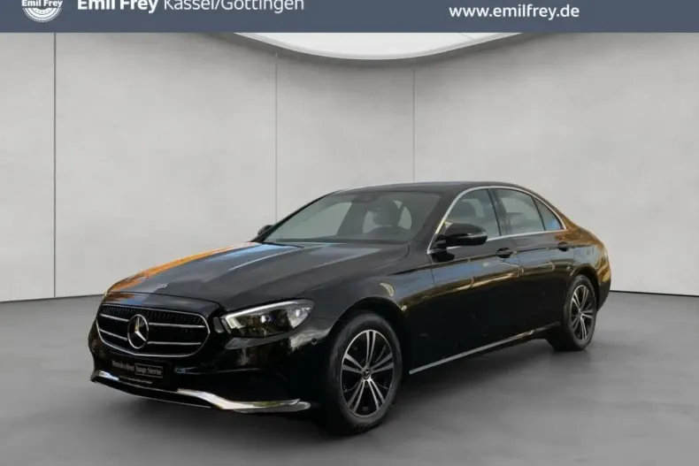 Mercedes-Benz E 220 din 2024 cu 37.069 km - oferta MER157166 - foto 1