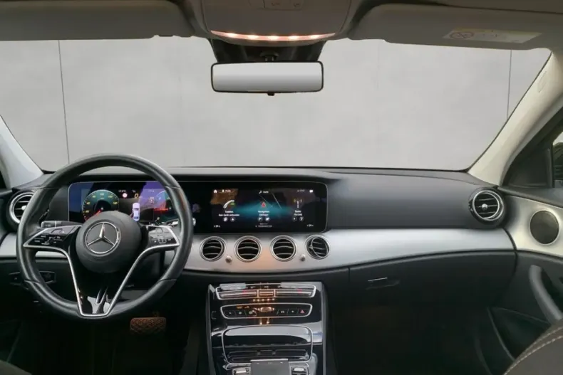 Mercedes-Benz E 220 din 2024 cu 37.069 km - oferta MER157166 - foto 11