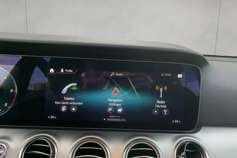 Mercedes-Benz E 220 din 2024 cu 37.069 km - oferta MER157166 - foto 12