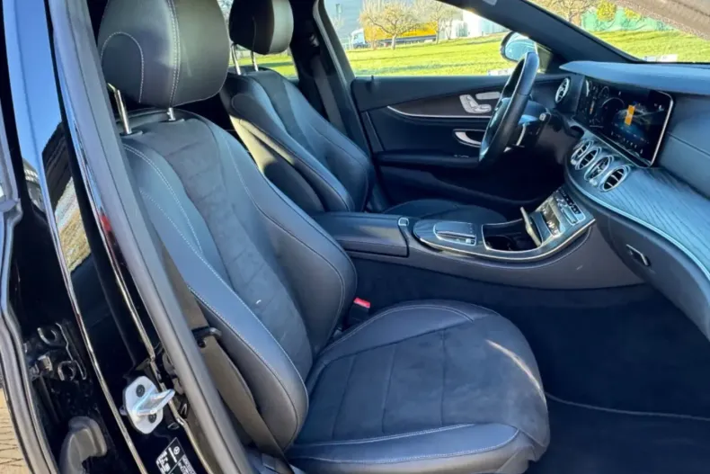 Mercedes-Benz E 220 din 2021 cu 70.000 km - oferta MER157168 - foto 13