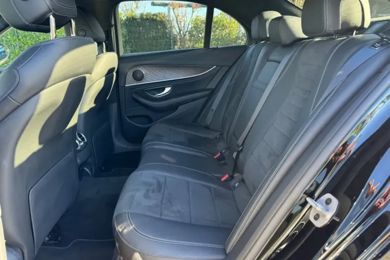 Mercedes-Benz E 220 din 2021 cu 70.000 km - oferta MER157168 - foto 14