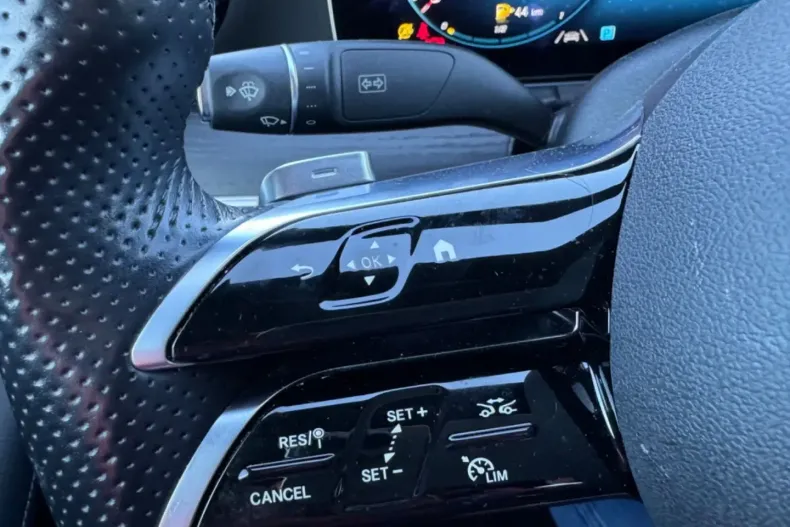 Mercedes-Benz E 220 din 2021 cu 70.000 km - oferta MER157168 - foto 19