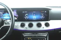 Mercedes-Benz E 220 din 2022 cu 50.500 km - oferta MER157169 - foto 5