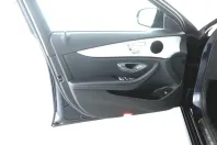 Mercedes-Benz E 220 din 2022 cu 50.500 km - oferta MER157169 - foto 7