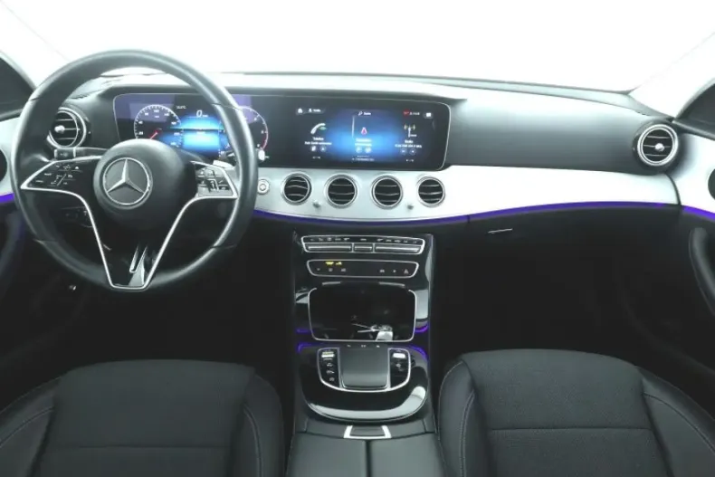 Mercedes-Benz E 220 din 2022 cu 50.500 km - oferta MER157169 - foto 9