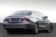Mercedes-Benz E 220 din 2021 cu 51.870 km - oferta MER157171 - foto 2