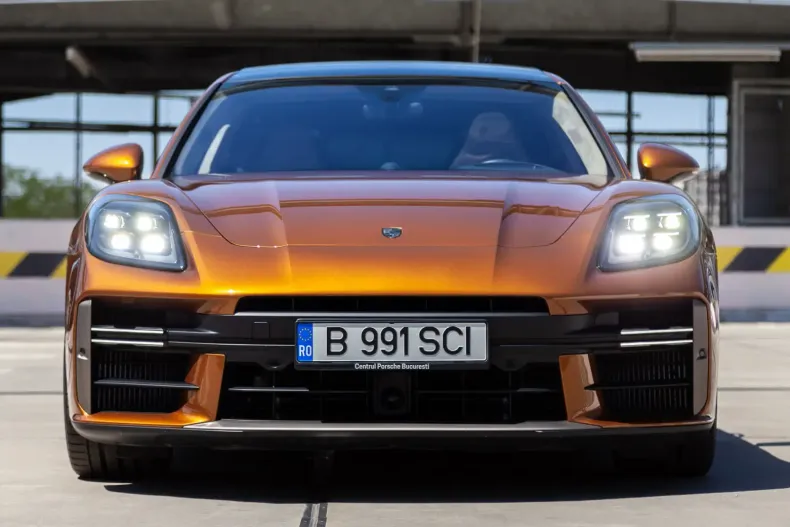 Porsche Panamera din 2024 cu 10.100 km - oferta POR157175 - foto 6