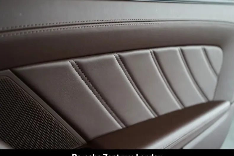 Porsche 992 din 2024 cu 15.590 km - oferta POR157177 - foto 34