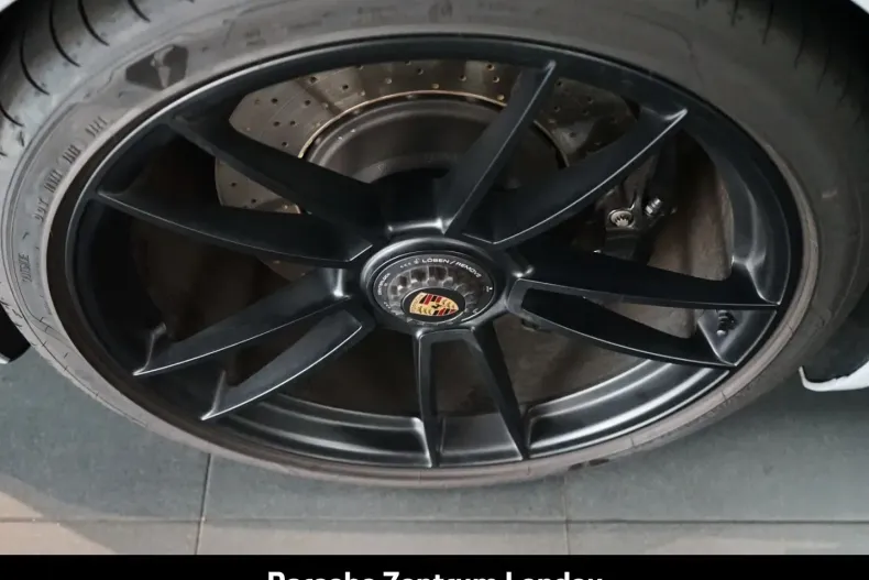 Porsche 992 din 2024 cu 15.590 km - oferta POR157177 - foto 40