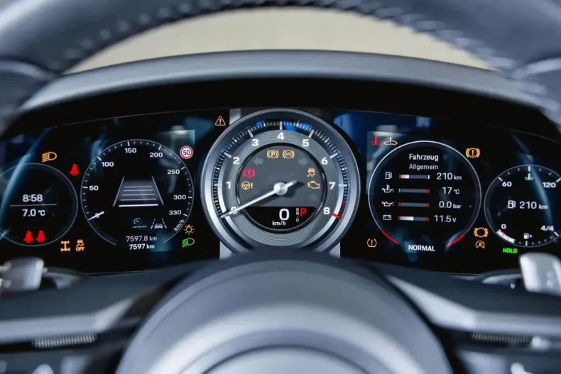 Porsche 992 din 2024 cu 7.900 km - oferta POR157180 - foto 23