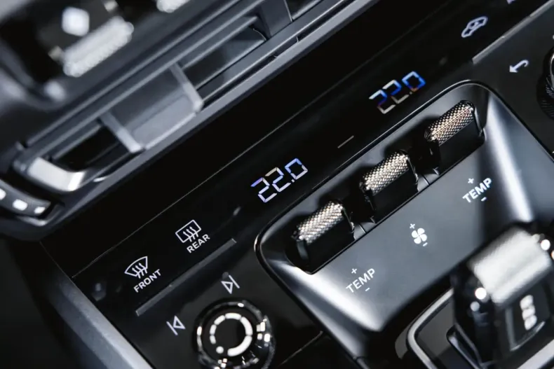 Porsche 992 din 2024 cu 7.900 km - oferta POR157180 - foto 32