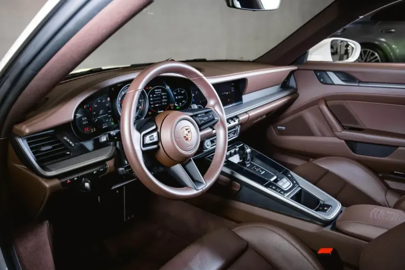 Porsche 992 din 2024 cu 20.400 km - oferta POR157182 - foto 14