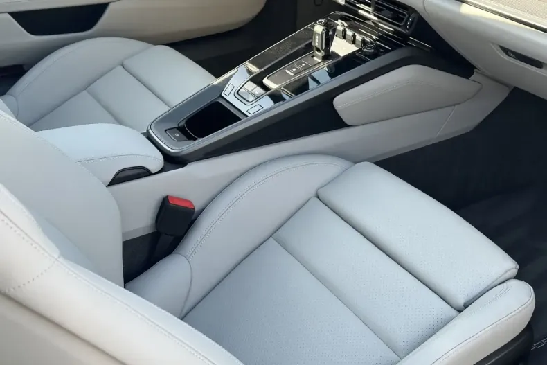 Porsche 992 din 2024 cu 3.150 km - oferta POR157183 - foto 11