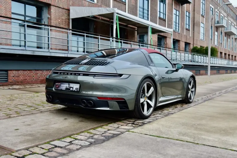 Porsche 992 din 2021 cu 28.800 km - oferta POR157184 - foto 6