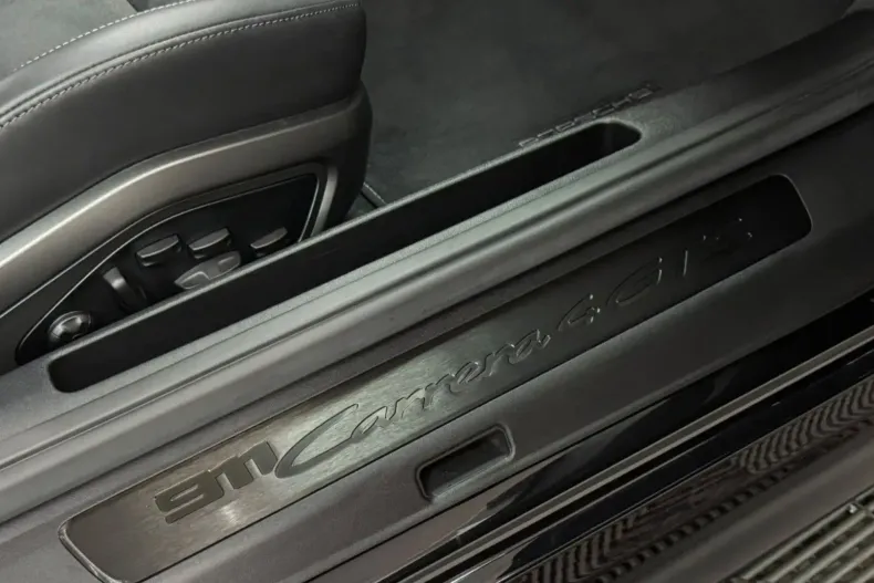 Porsche 911 din 2024 cu 2.963 km - oferta POR157185 - foto 11