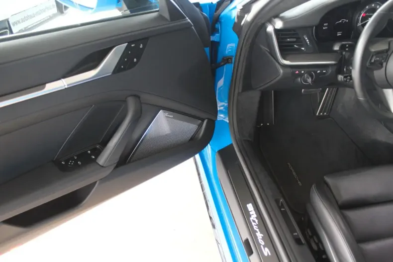 Porsche 911 din 2023 cu 6.239 km - oferta POR157186 - foto 16