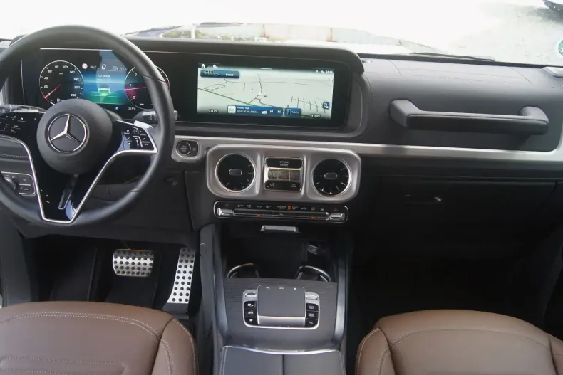 Mercedes-Benz G 450 din 2025 cu 10.250 km - oferta MER157191 - foto 11