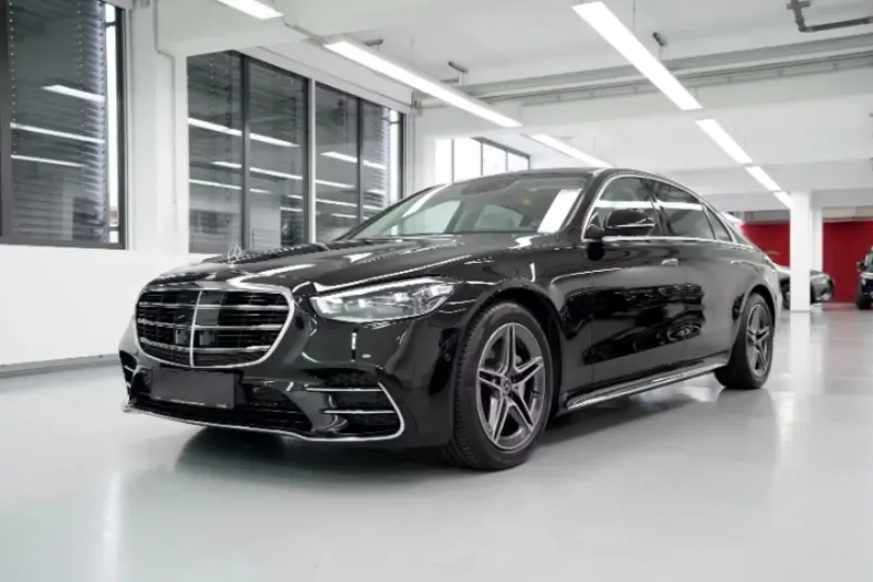 Mercedes-Benz S 580 din 2025 cu 27.900 km - oferta MER157192 - foto 3