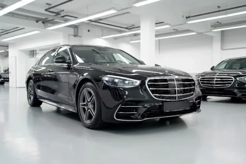 Mercedes-Benz S 580 din 2025 cu 27.900 km - oferta MER157192 - foto 4