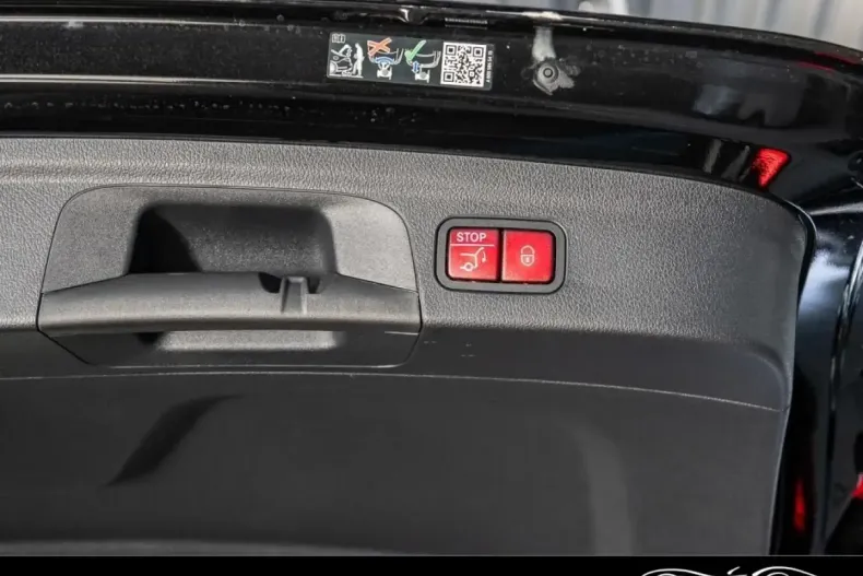 Mercedes-Benz GLE 53 AMG din 2024 cu 29.900 km - oferta MER157200 - foto 6