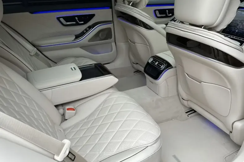 Mercedes-Benz S 580 din 2024 cu 14.500 km - oferta MER157207 - foto 13