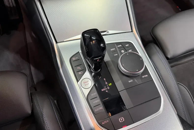 BMW 330 din 2021 cu 102.577 km - oferta BMW157211 - foto 9