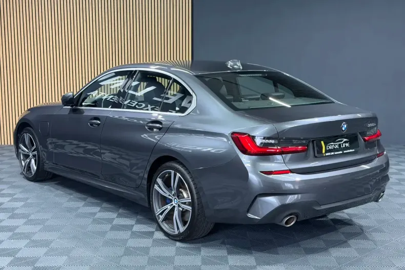 BMW 330 din 2021 cu 102.577 km - oferta BMW157211 - foto 37