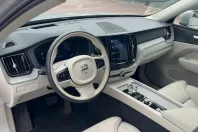 Volvo XC60 din 2022 cu 59.550 km - oferta VOL157212 - foto 11