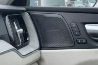 Volvo XC60 din 2022 cu 59.550 km - oferta VOL157212 - foto 18