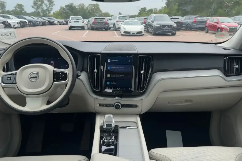 Volvo XC60 din 2022 cu 59.550 km - oferta VOL157212 - foto 22