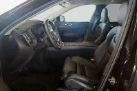 Volvo XC60 din 2023 cu 32.490 km - oferta VOL157213 - foto 5