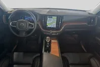 Volvo XC60 din 2023 cu 32.490 km - oferta VOL157213 - foto 7