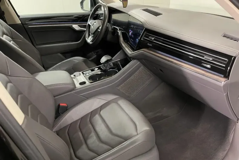 Volkswagen Touareg din 2020 cu 116.806 km - oferta VOL157215 - foto 11