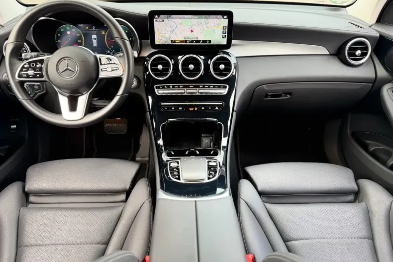 Mercedes-Benz GLC 200 din 2021 cu 60.582 km - oferta MER157216 - foto 20