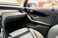 Mercedes-Benz GLC 200 din 2021 cu 60.582 km - oferta MER157216 - foto 23