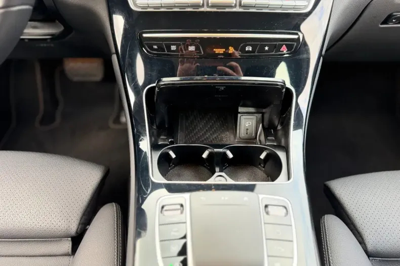 Mercedes-Benz GLC 200 din 2021 cu 60.582 km - oferta MER157216 - foto 24