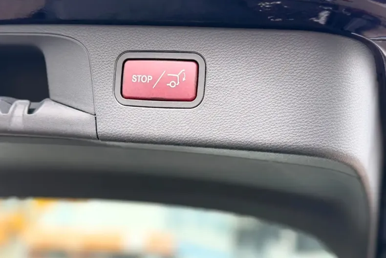 Mercedes-Benz GLC 200 din 2021 cu 60.582 km - oferta MER157216 - foto 28