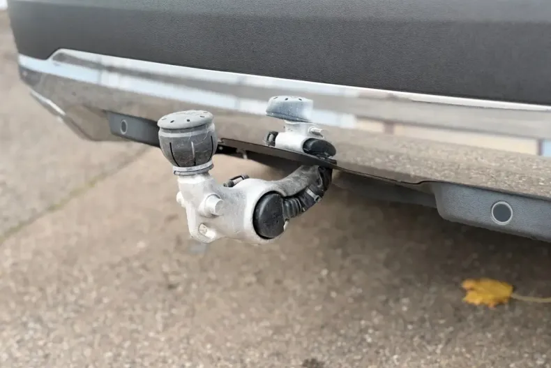 Mercedes-Benz GLC 200 din 2021 cu 60.582 km - oferta MER157216 - foto 30