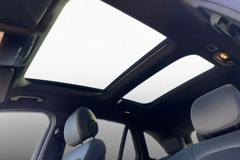 Mercedes-Benz GLC 220 din 2022 cu 70.912 km - oferta MER157217 - foto 11