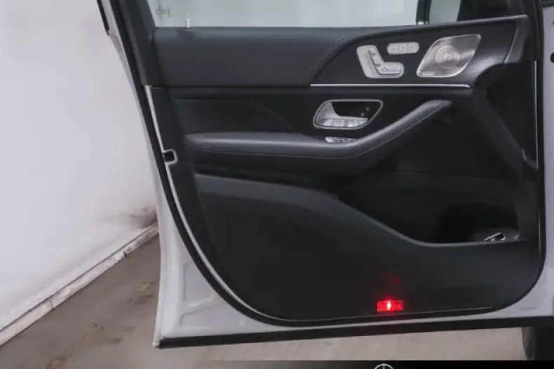 Mercedes-Benz GLE 53 AMG din 2024 cu 22.335 km - oferta MER157218 - foto 11