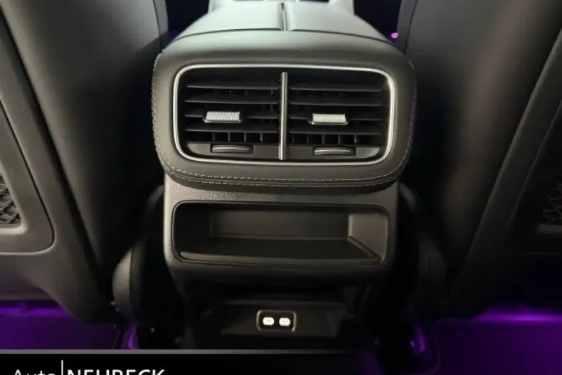 Mercedes-Benz GLE 63 AMG din 2023 cu 7.750 km - oferta MER157224 - foto 17