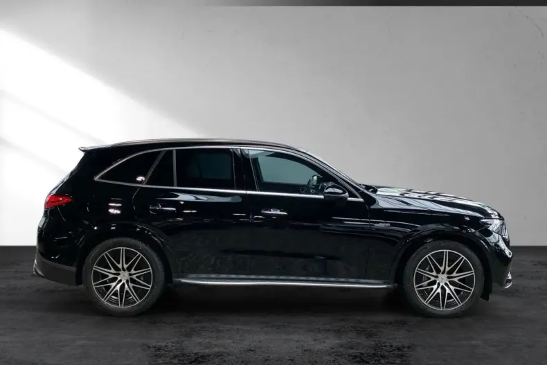 Mercedes-Benz GLC 43 AMG din 2024 cu 15.890 km - oferta MER157227 - foto 6