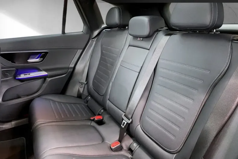 Mercedes-Benz GLC 43 AMG din 2024 cu 15.890 km - oferta MER157227 - foto 10