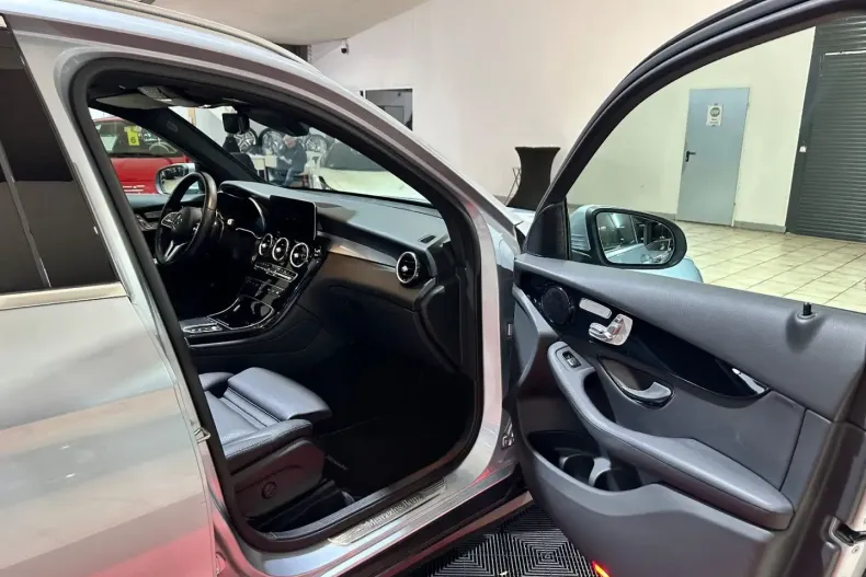 Mercedes-Benz GLC 220 din 2021 cu 84.000 km - oferta MER157231 - foto 18